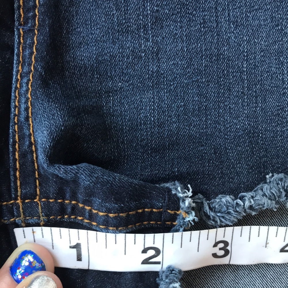 Button Fly‎ High Rise Shorts - Picture 5 of 6